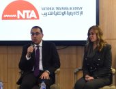 صور.. رئيس الوزراء يطالب نواب المحافظين برفع تقارير دورية لما يتم إنجازه على أرض الواقع