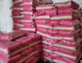 صور.. سقوط صاحب مخزن بحوزته 30 طن سلع غذائية مجهولة المصدر بالمقطم