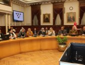 محافظ القاهرة يلتقى نواب البرلمان لتلبية حاجات المواطنين 