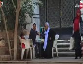 "أجدع ناس".. "كل يوم" يلتقى مصريين رفضوا تأجير شقق لقنوات الإخوان بفيديوهات "اليوم السابع".. بسمة وهبة: طول ما لسه فى ناس فى شوارعنا بالوعى والجدعنة دى اطمنوا.. ومواطن: مينفعش نتعاون مع الخونة اللى دمروا البلد