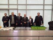 ضبط راكب بنجلاديشى بمطار القاهرة حاول تهريب أدوية ومستحضرات تجميل.. صور