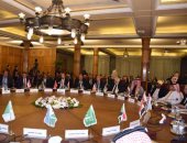 بدء الاجتماع الطارئ لوزراء الخارجية العرب لمناقشة خطة السلام الأمريكية 