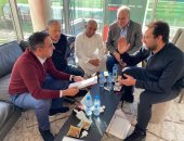 صور.. الزمالك يتلقى خطاب تعهد قطر بتأمين بعثة الفريق بالسوبر الإفريقى