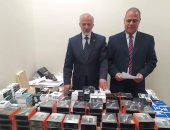 ضبط محاولة تهريب شيش إلكترونية ومستلزماتها في جمارك مطار القاهرة.. صور