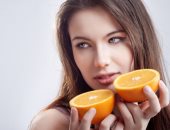 وصفات طبيعية من البرتقال لتنظيف البشرة وترطيبها وعلاج حب الشباب