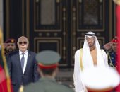 فيديو.. محمد بن زايد يستقبل الرئيس الموريتانى 