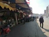 صور.. إقبال على منافذ كلنا واحد لشراء الخضراوات والفواكه بأسعار مخفضة بالغربية