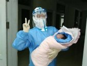 ولادة طفلة سليمة من أم مصابة بفيروس الكورونا في الصين.. التفاصيل