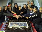 شاهد.. أبطال مسلسل "ليالينا" يحتفلون بانطلاق التصوير