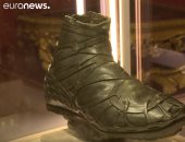 شاهد.. معرض للأحذية القديمة فى متحف قصر بيتي بمدينة فلورنسا الإيطالية