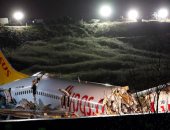 العربية: طاقم الطائرة الباكستانية أبلغ برج المراقبة بمشاكل فنية قبل الهبوط