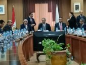 وزير الاتصالات يعلن طرح ثلاث حزم من خدمات التحول الرقمى نهاية الربع الأول من 2020 