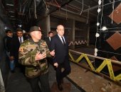 وزير الإسكان يتفقد المستشفى الجامعى سعة 200 سرير بمدينة العاشر من رمضان