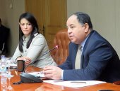 وزيرا التعاون الدولى والمالية يبحثان الاستفادة من التجارب الدولية بالتأمين الصحى