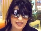 فيفي عبده من المنزل: اقعدوا فى بيوتكم وأنا هتواصل معاكم