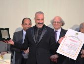 فيديو.. محمد سعد أحسن ممثل عن "الكنز 2" وباسم سمرة أفضل دور ثان عن "ولاد رزق 2" من جمعية الفيلم