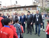 وزير الرياضة يضع حجر أساس المشروع التنموى لتطوير مركز شباب سراى القبة