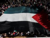 الألاف يحتجون على خطة ترامب للسلام فى الرباط المغربية 