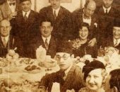 صورة نادرة تجمع محمد عبد الوهاب وعلى الكسار وفاطمة رشدى