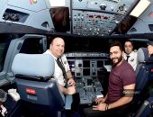 صورة محمد رمضان مع الطيار لم تكن الأولى سبقه فنانون أبرزهم تامر حسنى وإليسا