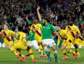 ريال بيتيس ضد برشلونة.. البارسا يقلب الطاولة ويتقدم 3-2 وطرد نبيل فقير