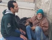 التضامن تنجح فى إنقاذ مسن بالقاهرة وتنقله إلى دار رعاية