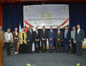 رئيس جامعة الإسكندرية: خطة ممنهجة لمكافحة الفساد والتوعية بمخاطرة (صور)