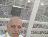 رئيس الإنتاج الحربى يحضر ودية سيراميكا كليوباترا بعد أداء مناسك العمرة