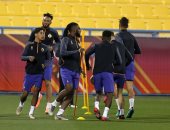 رئيس الترجى يدعم اللاعبين فى التدريبات بحضور الجماهير للثأر من الزمالك