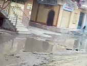 مياه الصرف الصحى تحاصر شارع مسجد التوحيد فى عزبة محمد نجيب بالمرج