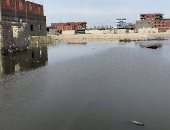 "سيبها علينا".. تجمعات كثيفة لمياه الأمطار والصرف بقرية الحماد بكفر الشيخ