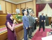 محافظ كفر الشيخ يتفقد موقف القاهرة الجديد ويوجه بزيادة مقاعد الانتظار