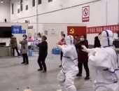 الرقص فى مواجهة كورونا.. هكذا يواجه الصينيون الفيروس القاتل (فيديو)