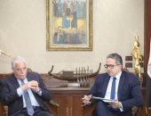 وزير السياحة ومحافظ جنوب سيناء يضعان خطة للترويج السياحى لمدينة شرم الشيخ