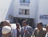 طب جامعة أسوان تنظم قافلة طبية بمستشفى كوم أمبو   