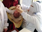 صور..  تطعيم مليون طفل بالقليوبية ضد شلل الأطفال والوصول لـ52.2% بالمنيا