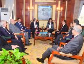 وزيرة الهجرة تستقبل وفدا من المصريين بالخارج لبحث مشاركتهم بإنشاء مدينة طبية عالمية