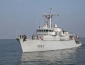 القوات البحرية المصرية والفرنسية تنفذان تدريبا بحريا عابرا بالبحر المتوسط