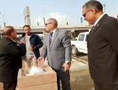 نائب محافظ القاهرة يتابع أعمال تطوير عزبة الهجانة.. والانتهاء قريبا