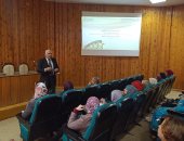 صور.. برنامج لبناء قدرات الطلاب وورشة عمل عن جائزة التميز الحكومى بجامعة المنيا