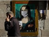 رعب كورونا يصل للموناليزا.. اللوحة الشهيرة ترتدى قناعا للوجه.. أعرف القصة