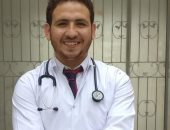 قصة كفاح محمد عبد الفتاح من التوك توك إلى التخرج فى كلية الطب بالغربية