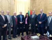 تيسيرًا على الطلاب.. إطلاق تطبيق جامعة بنها على الهواتف الذكية باللغة العربية 