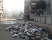 اضبط مخالفة.. القمامة والمجارى تحاصر مركز طبى ببورسعيد