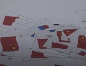 من القلب للقلب.. أطفال روس يدعمون مصابى كورونا فى الصين بالرسم والألوان