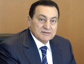 بعد وفاة مبارك.. لحظة وصول سوزان مبارك إلى مستشفي المعادى العسكرى لتهنئته بالبراءة