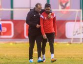 صن داونز يفاوض الأهلى لضم حسين الشحات وقفشة