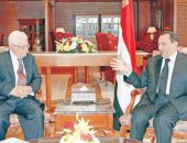 الرئيس الفلسطينى ينعى الرئيس الأسبق محمد حسنى مبارك