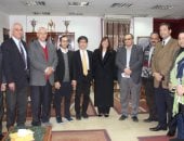 نائب رئيس جامعة بنها: حريصون على الانفتاح والاستفادة من خبرات الجامعات الدولية