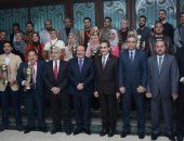 رئيس جامعة طنطا يكرم الفائزين بالمراكز الأولى فى أسبوع الجامعات الأول بسوهاج